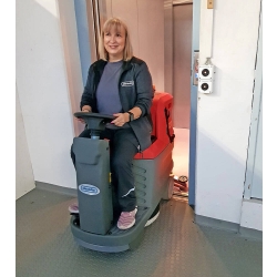 Cleanfix RA SAUBER 565 IBC automat szorująco – zbierający, komplet / bateria